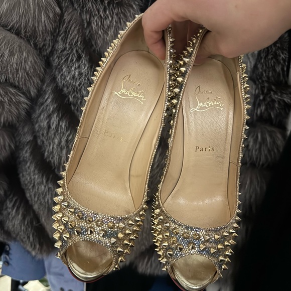 Louboutin heels - Picture 2 of 9